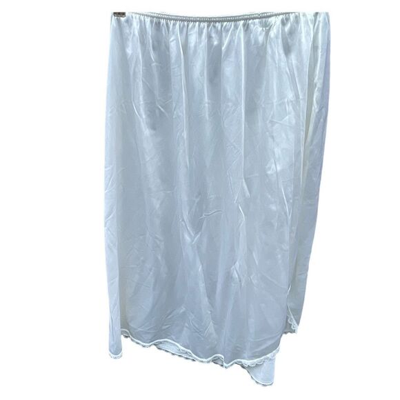 Vintage Warner’s size XL half slip. - Picture 2 of 8